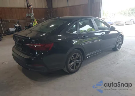 2023 Volkswagen Jetta 1.5T Se z USA, uszkodzony, nr VIN 3VWEM7BU5PM018145